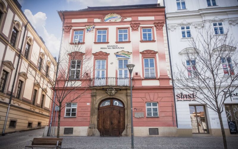 Divadlo Husa na provázku